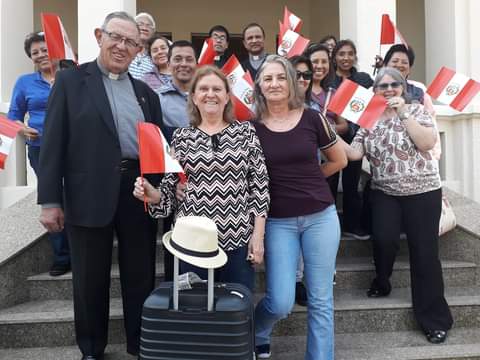 Llegada de la delegación peruana a Curitiba